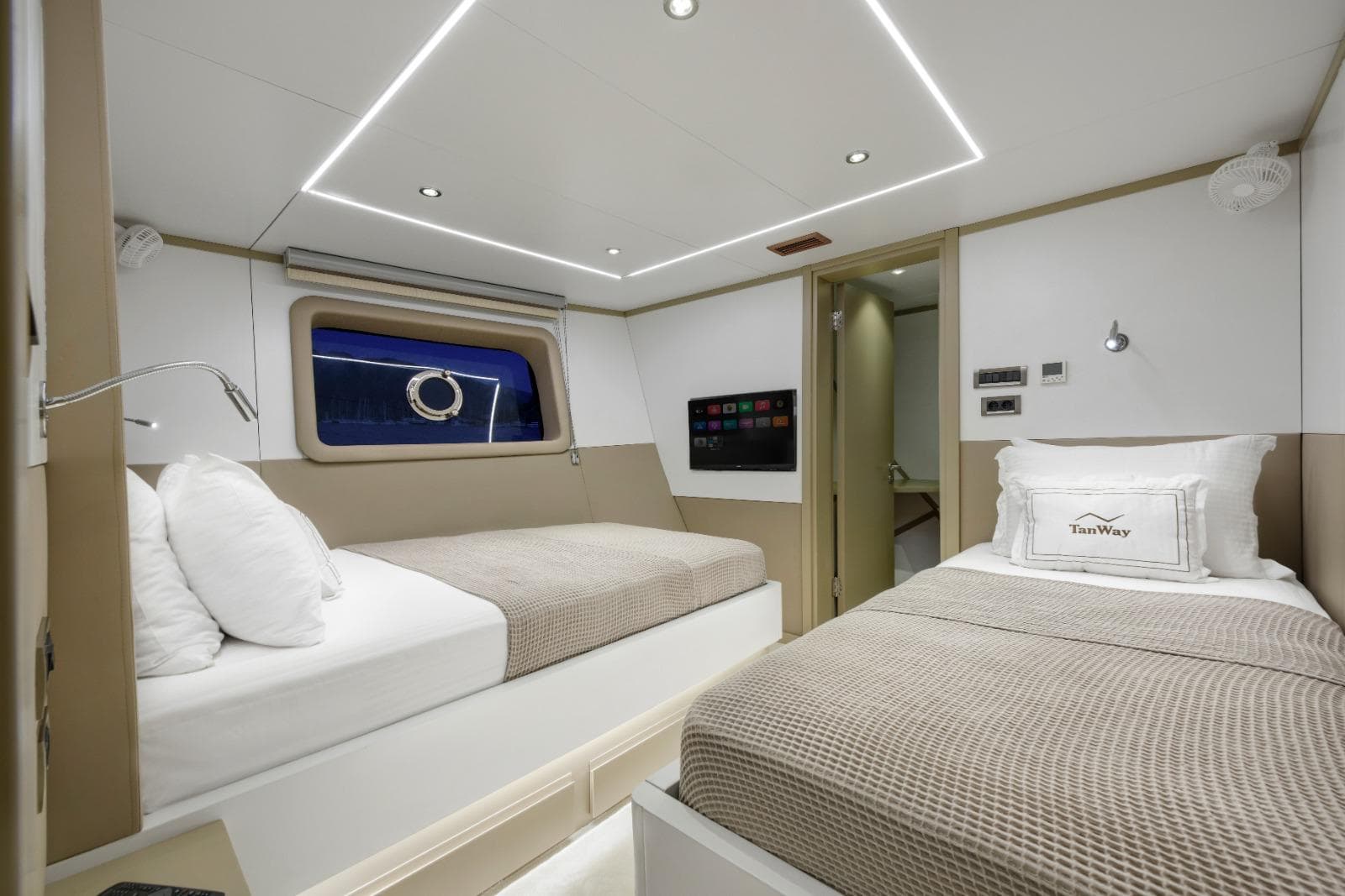 Guest stateroom